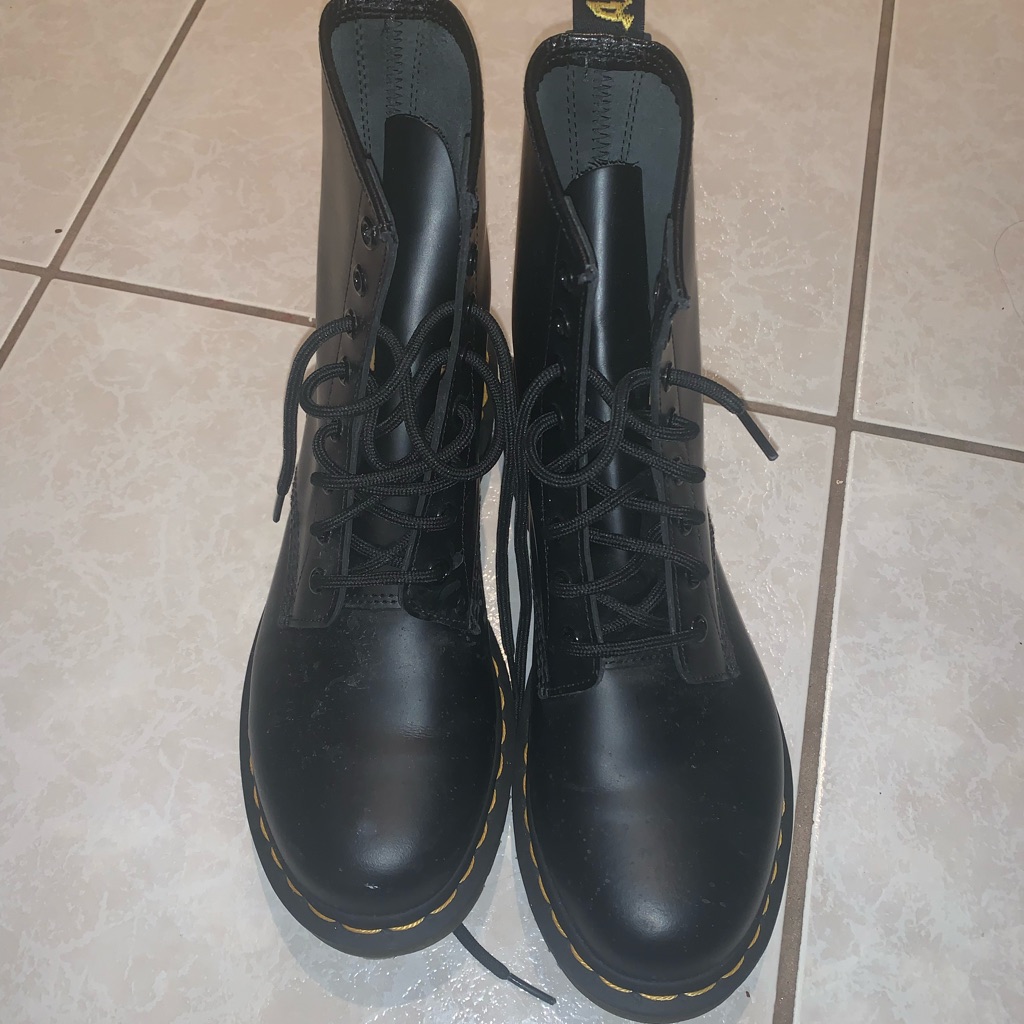 Black Dr Martins